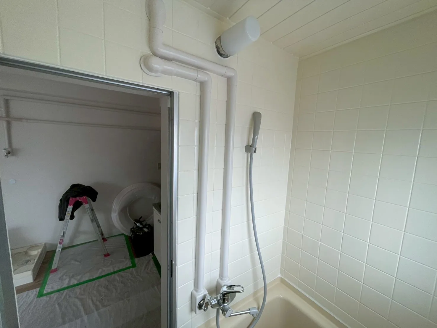 マンション 給水・給湯配管更新工事の施工写真